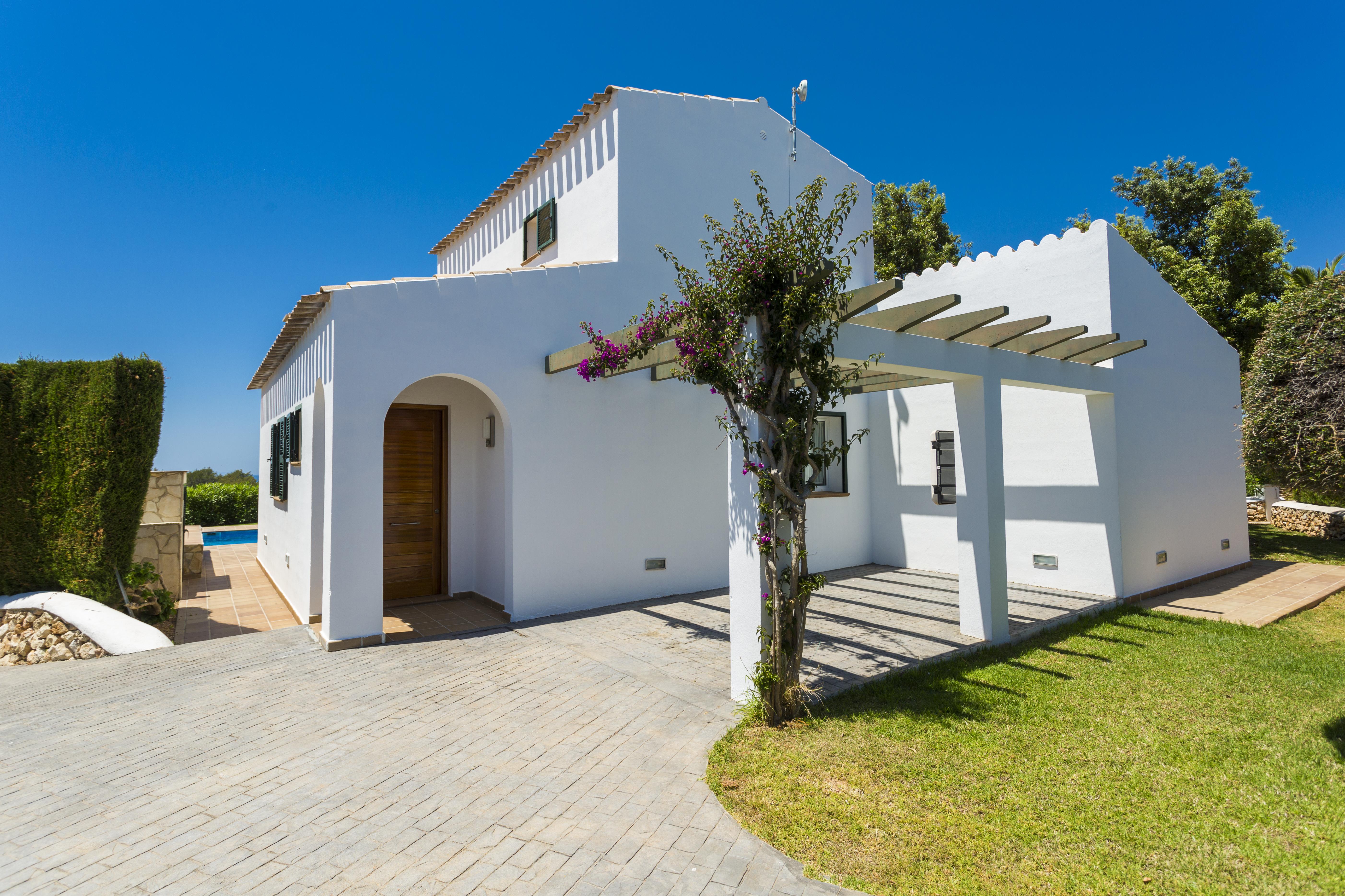 Villas Finesse By Menorcarentals Сон Боу Екстериор снимка