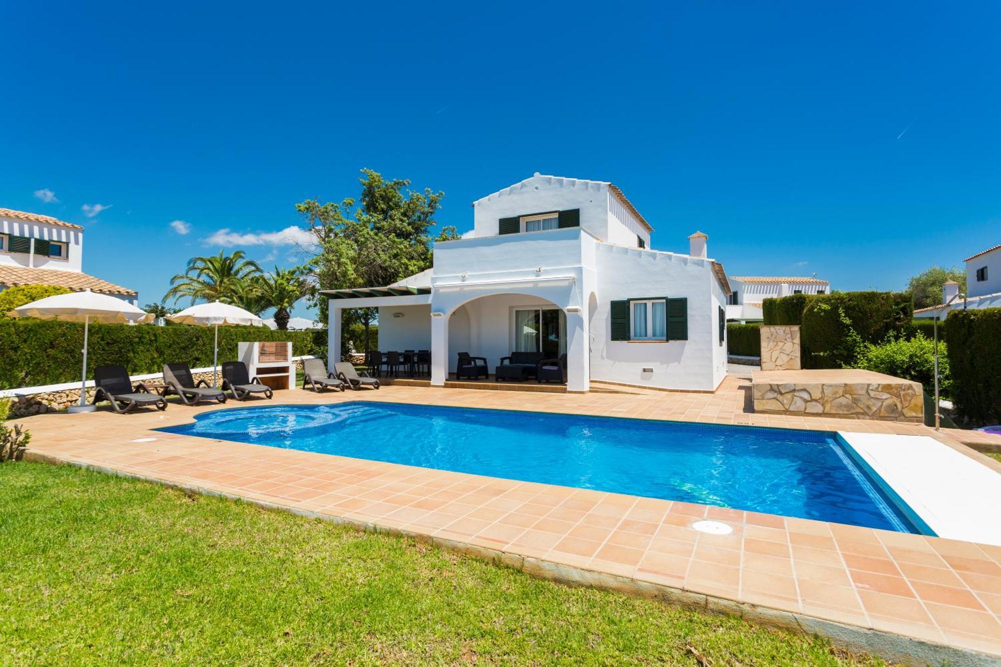Villas Finesse By Menorcarentals Сон Боу Екстериор снимка